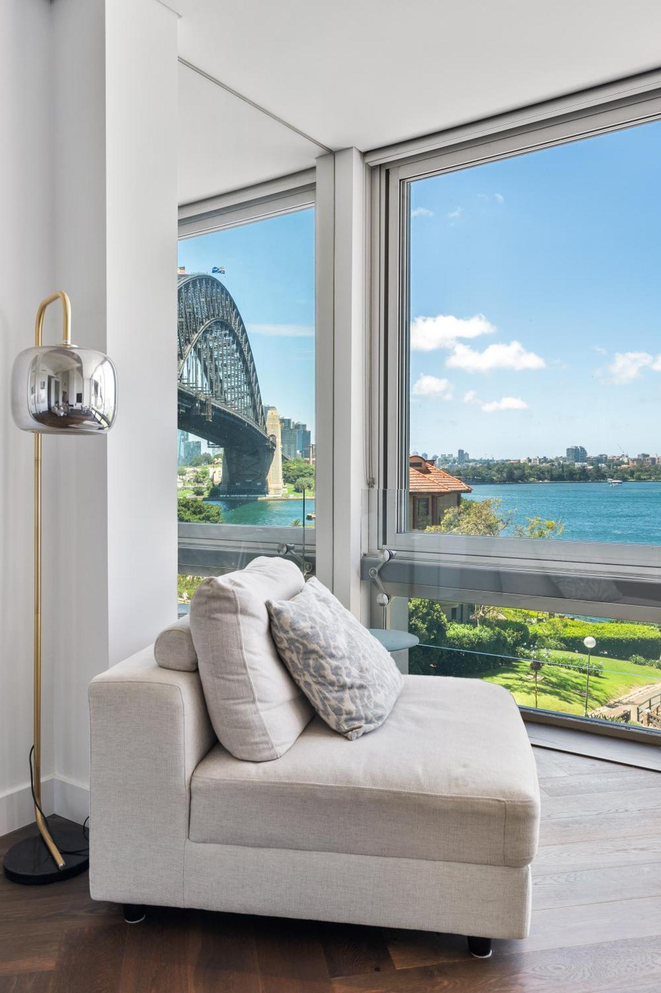Apartment Harbourview Ii Unmatched Views Harbour Bridge